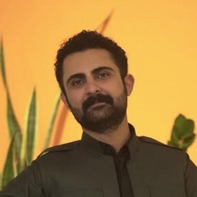 /content/upload/1/authors/ڕێژوان-تەها.jpg